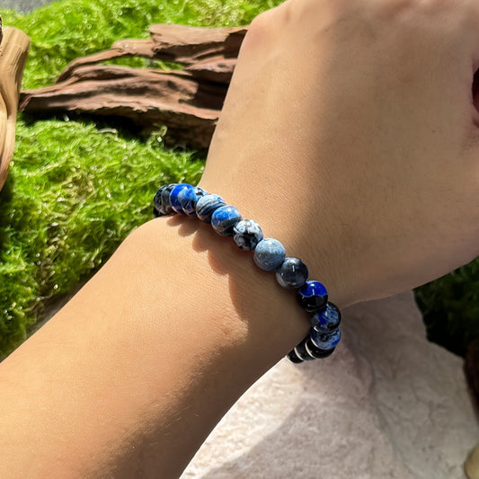 Blue agate style yoga bracelet worn on wrist, casual synthetic crystal jewelry for women men